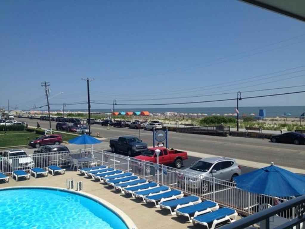 Colton Court Motor 2* Cape May
